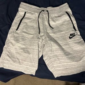 Nike light grey shorts